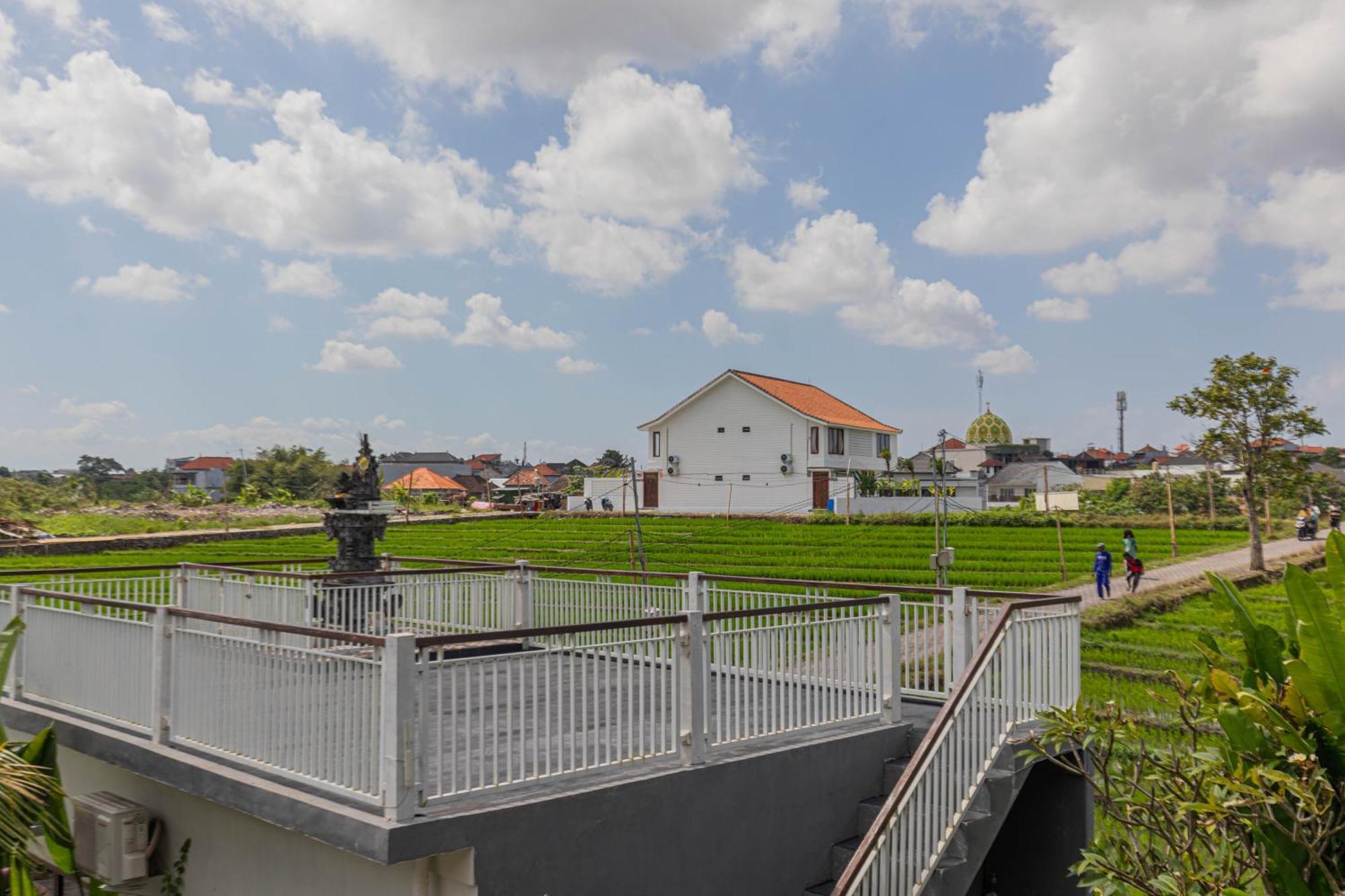 Frangipani House And Spa By Ecommerceloka Canggu Exterior foto